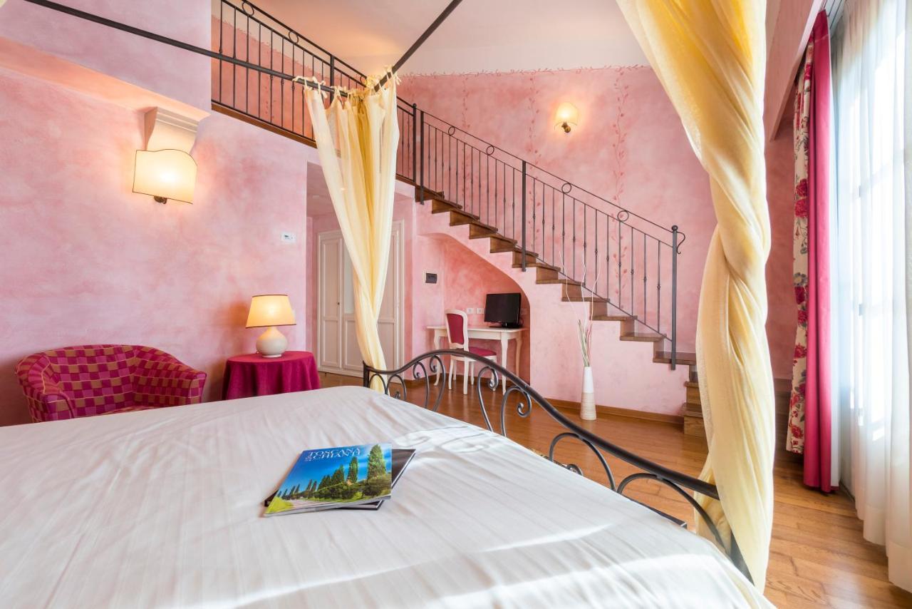 Hotel Borgo Di Cortefreda - Place Of Charme Tavarnelle Val di Pesa Екстер'єр фото