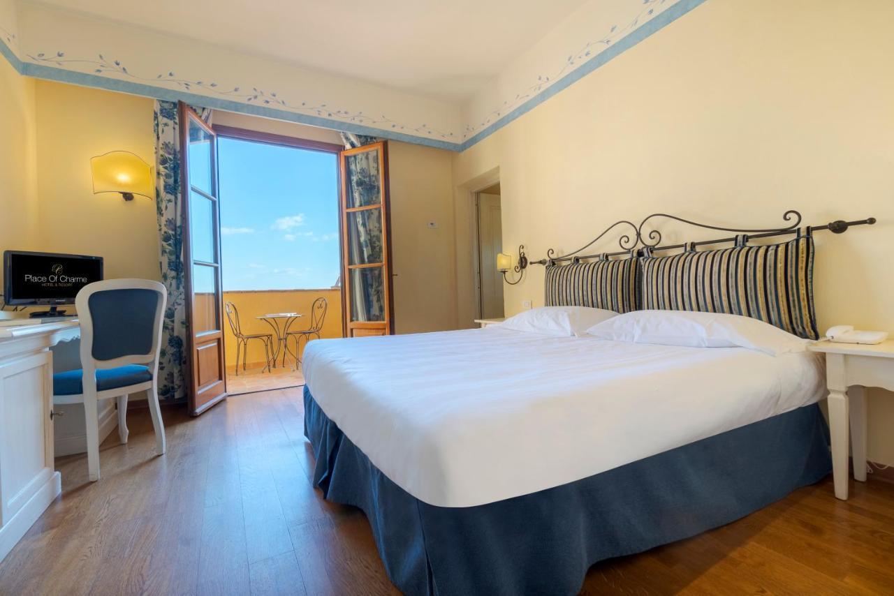 Hotel Borgo Di Cortefreda - Place Of Charme Tavarnelle Val di Pesa Екстер'єр фото