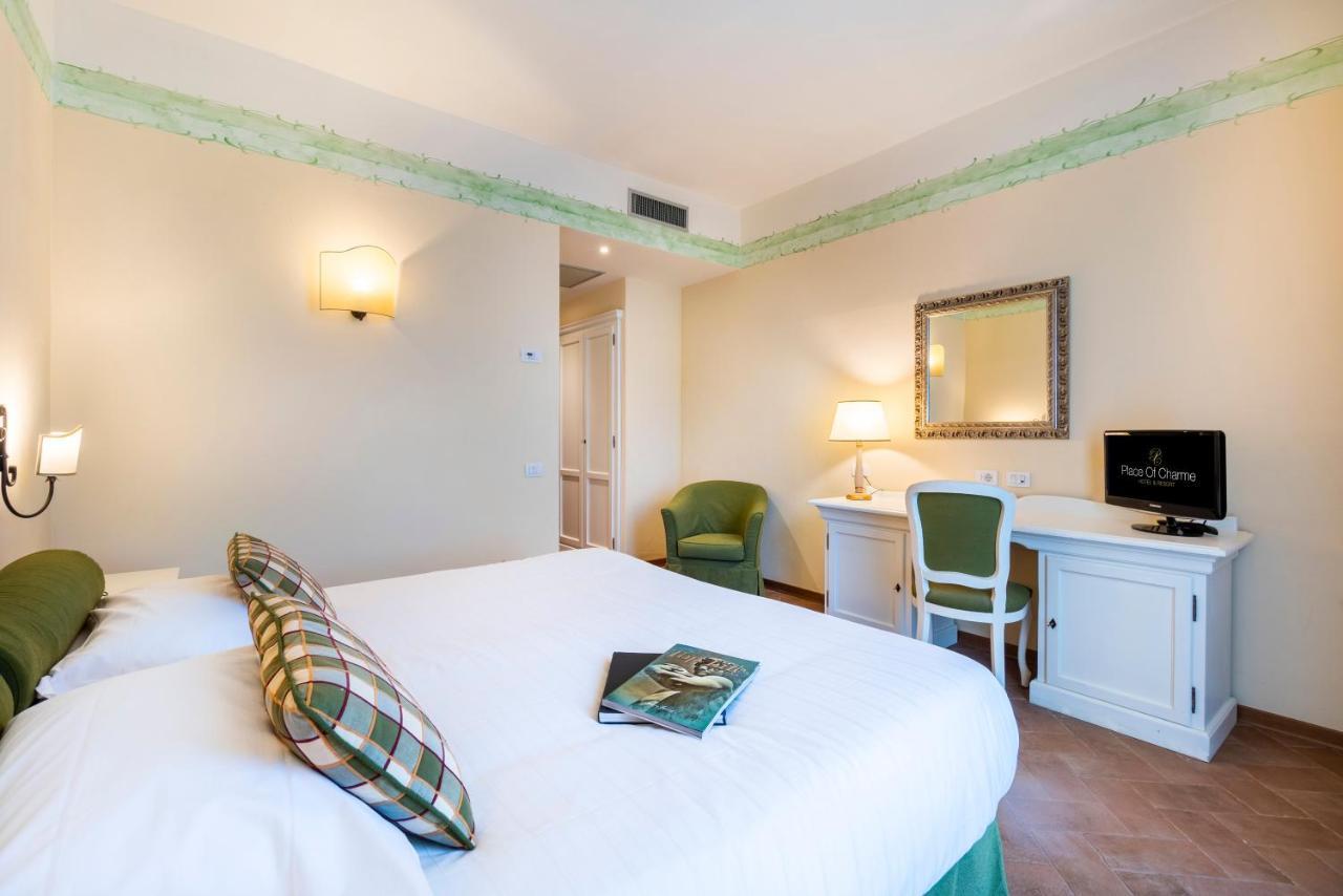 Hotel Borgo Di Cortefreda - Place Of Charme Tavarnelle Val di Pesa Екстер'єр фото