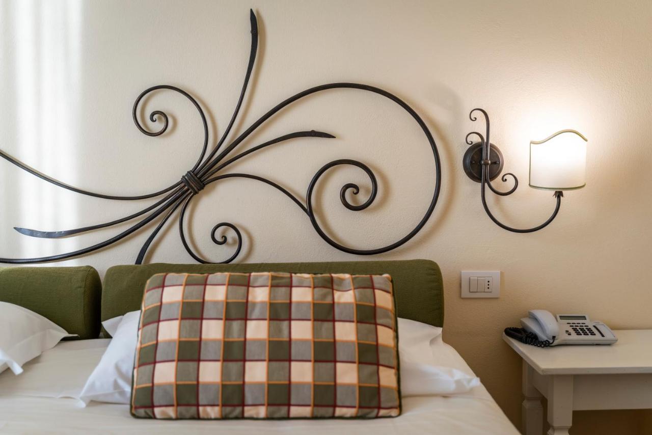 Hotel Borgo Di Cortefreda - Place Of Charme Tavarnelle Val di Pesa Екстер'єр фото