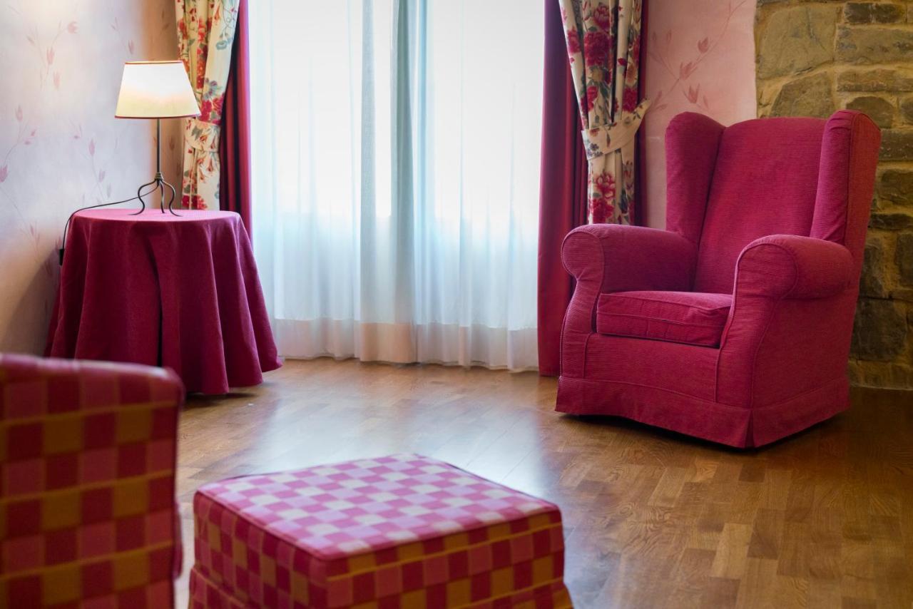 Hotel Borgo Di Cortefreda - Place Of Charme Tavarnelle Val di Pesa Екстер'єр фото