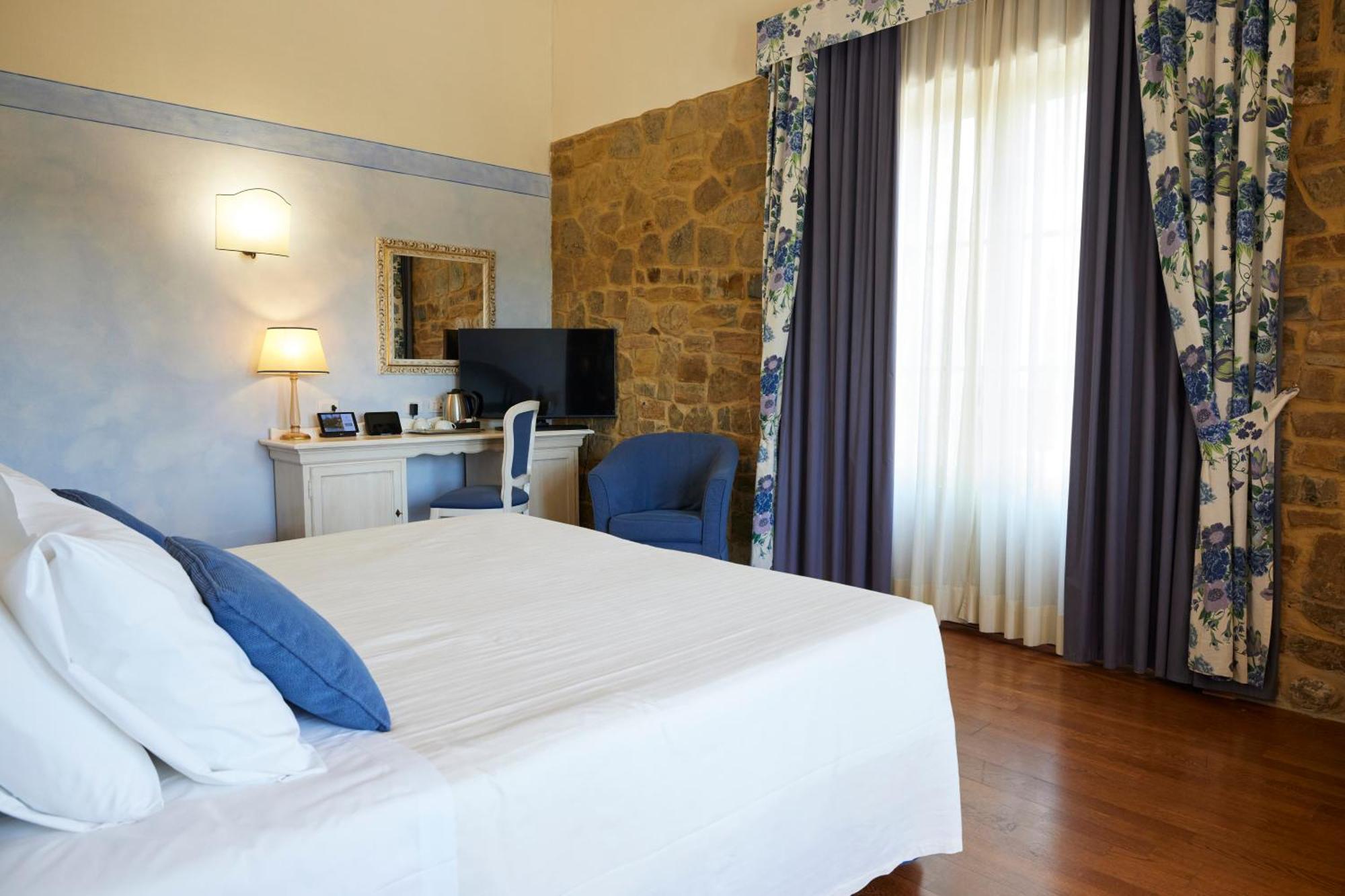 Hotel Borgo Di Cortefreda - Place Of Charme Tavarnelle Val di Pesa Екстер'єр фото