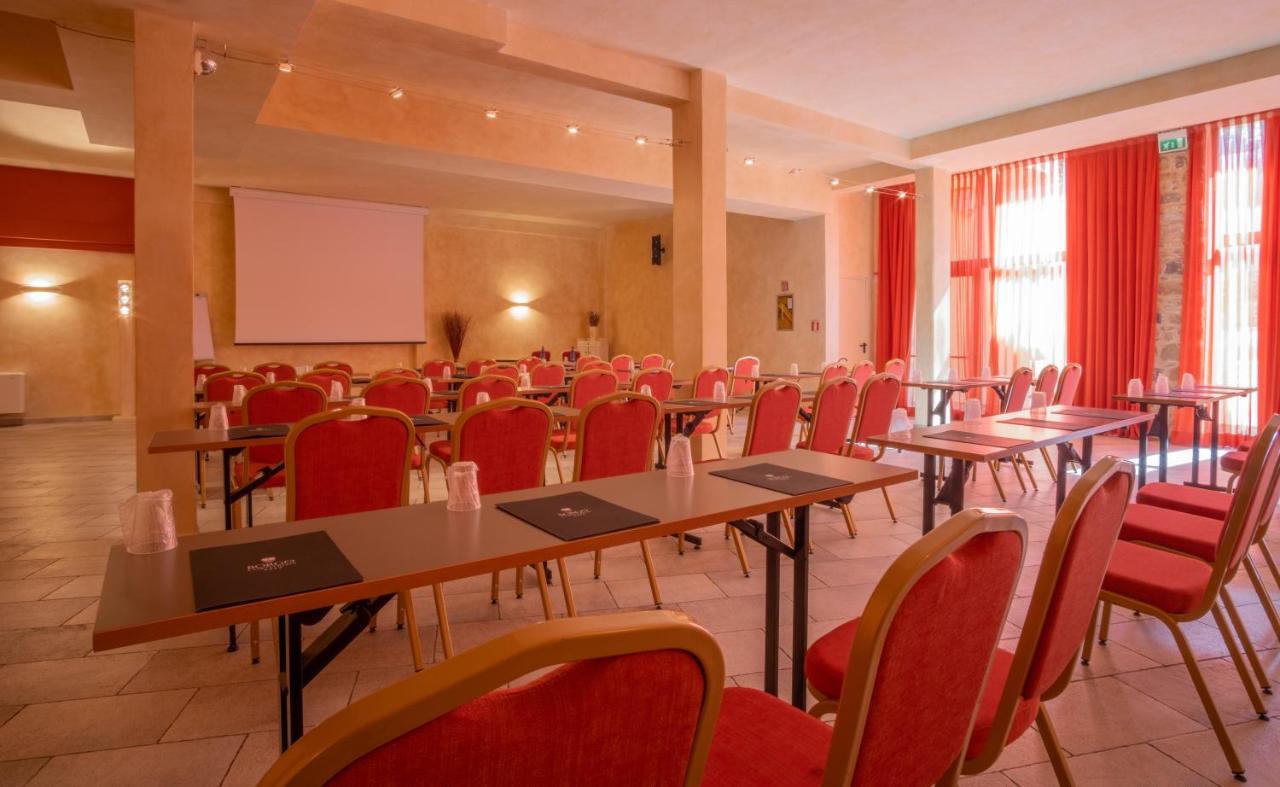 Hotel Borgo Di Cortefreda - Place Of Charme Tavarnelle Val di Pesa Екстер'єр фото